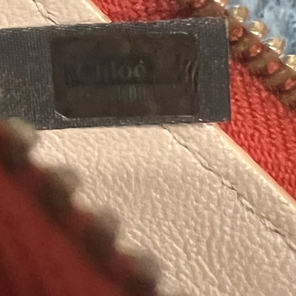 Chloé Drew Long Red Leather Wallet ( all inclusive)
Box, Dust bag, tag,COA card - Picture 10 of 16